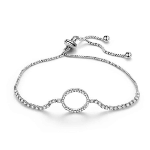 3/$30 🤍 Adjustable Rhinestone Bracelet - Picture 4 of 5